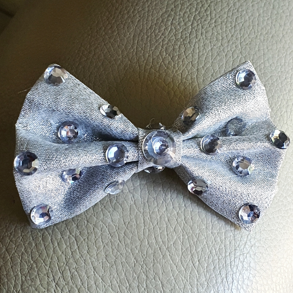 🐶 3 for $15 Pablo Diamonds Bling Bling Silver Bow Tie - Picture 3 of 15